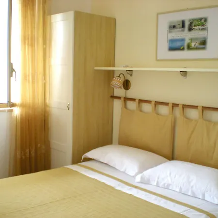 Trasolemare Apartment *